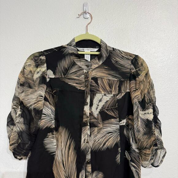 Diane Von Furtensberg Black Palm Print Button Down Blouse Sz 0 - Picture 3 of 9